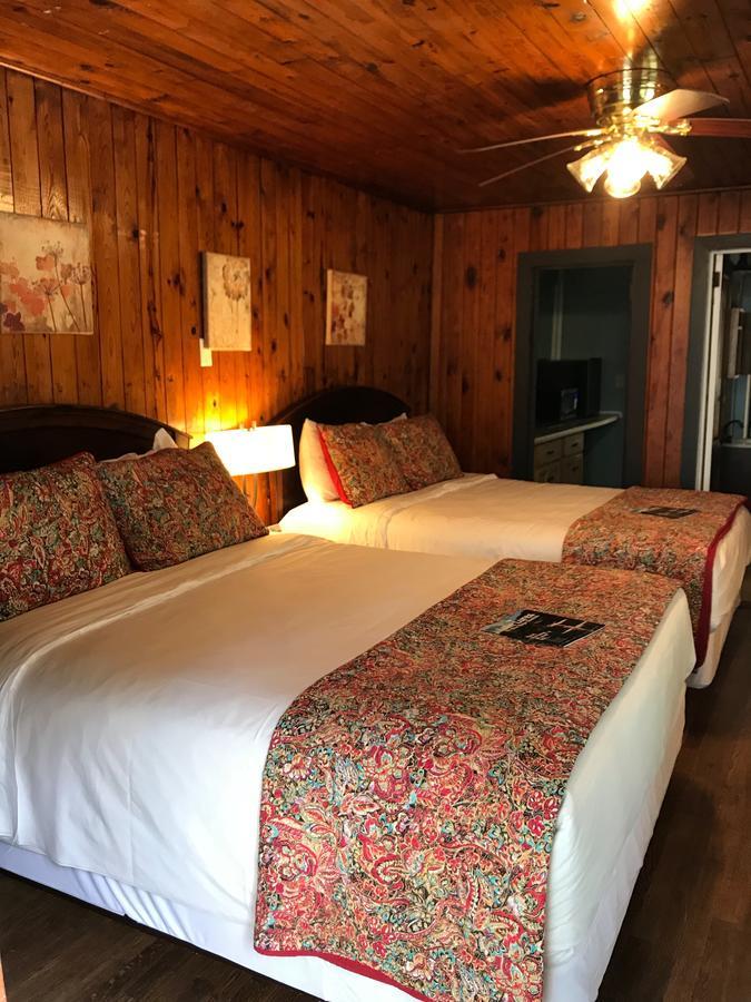 Riverside Lodge At تشيمني روك المظهر الخارجي الصورة