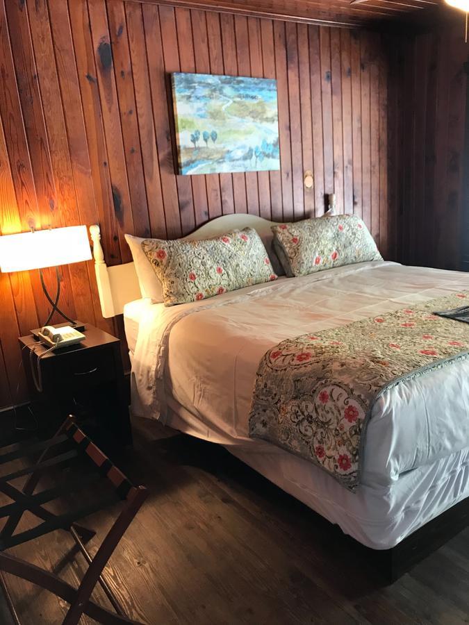 Riverside Lodge At تشيمني روك المظهر الخارجي الصورة
